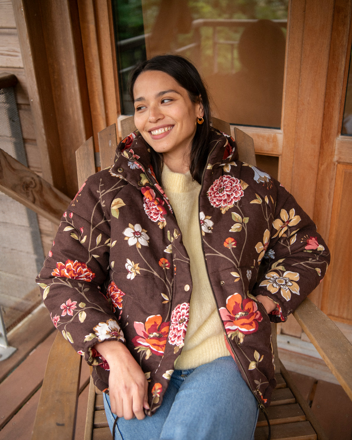 patron couture doudoune coline veste matelassee femme avec capuche coupe confortable et moderne