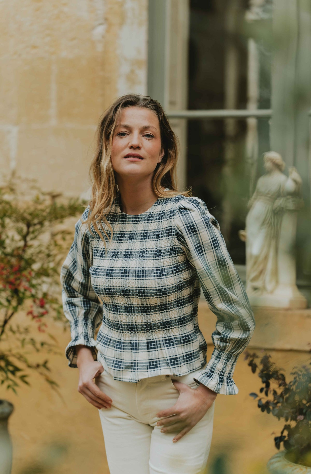 Patron de couture top Hortense à smocks avec manches longues et poignets élastiqués
