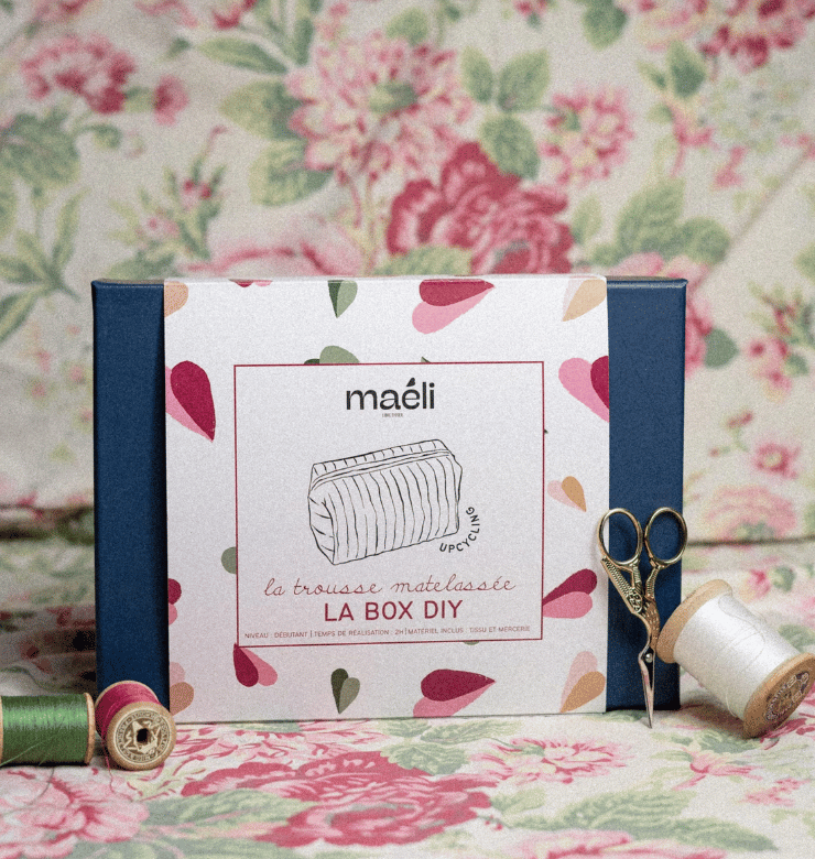 Kit de couture de la trousse