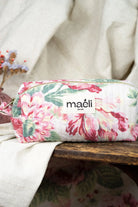 Kit couture de la trousse Joséphine by Maéli en fleuri. 